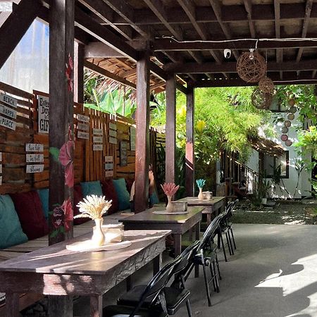 Wave Retreat Hostel เจเนอรัลลูนา ภายนอก รูปภาพ