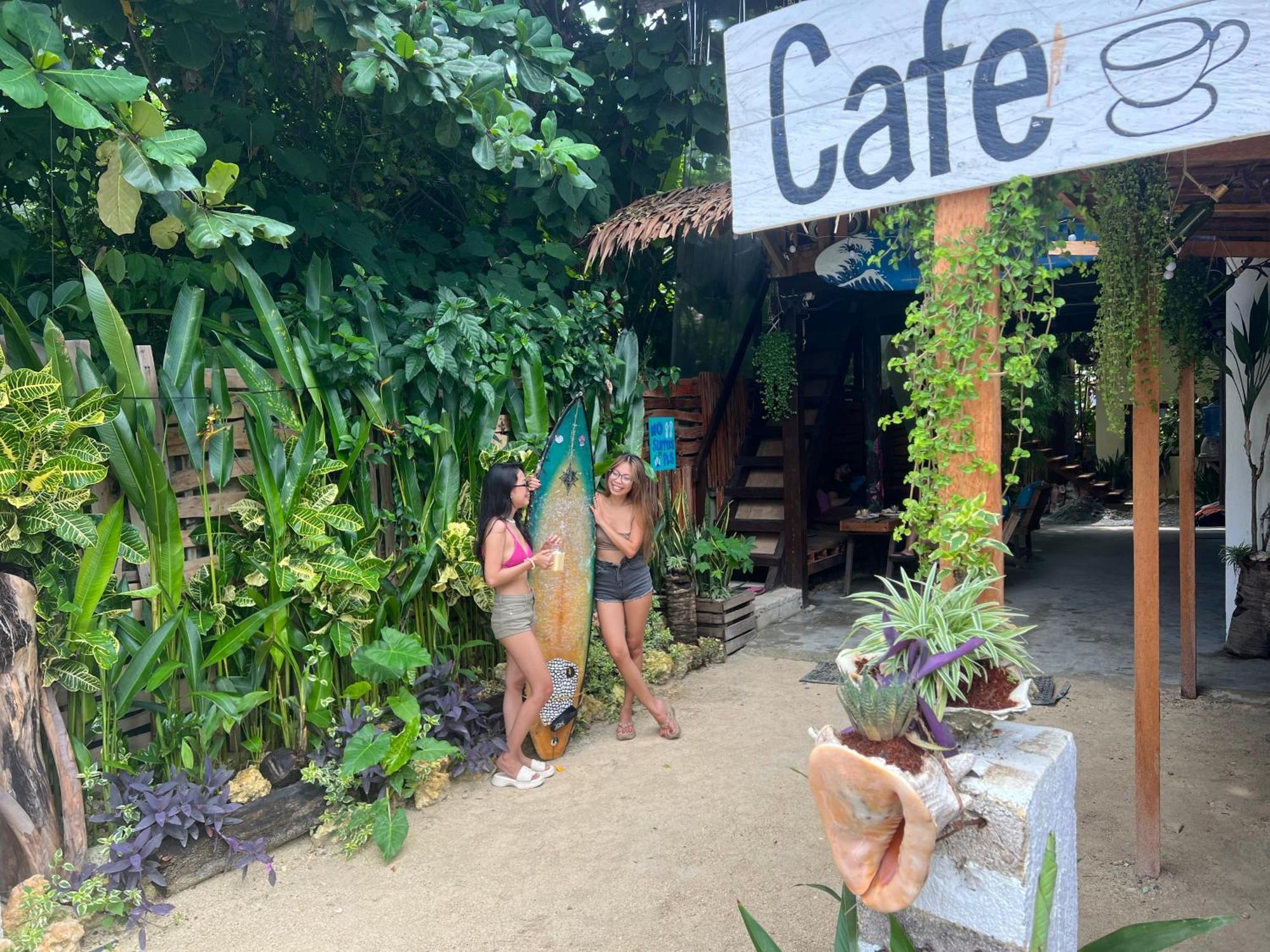 Wave Retreat Hostel เจเนอรัลลูนา ภายนอก รูปภาพ