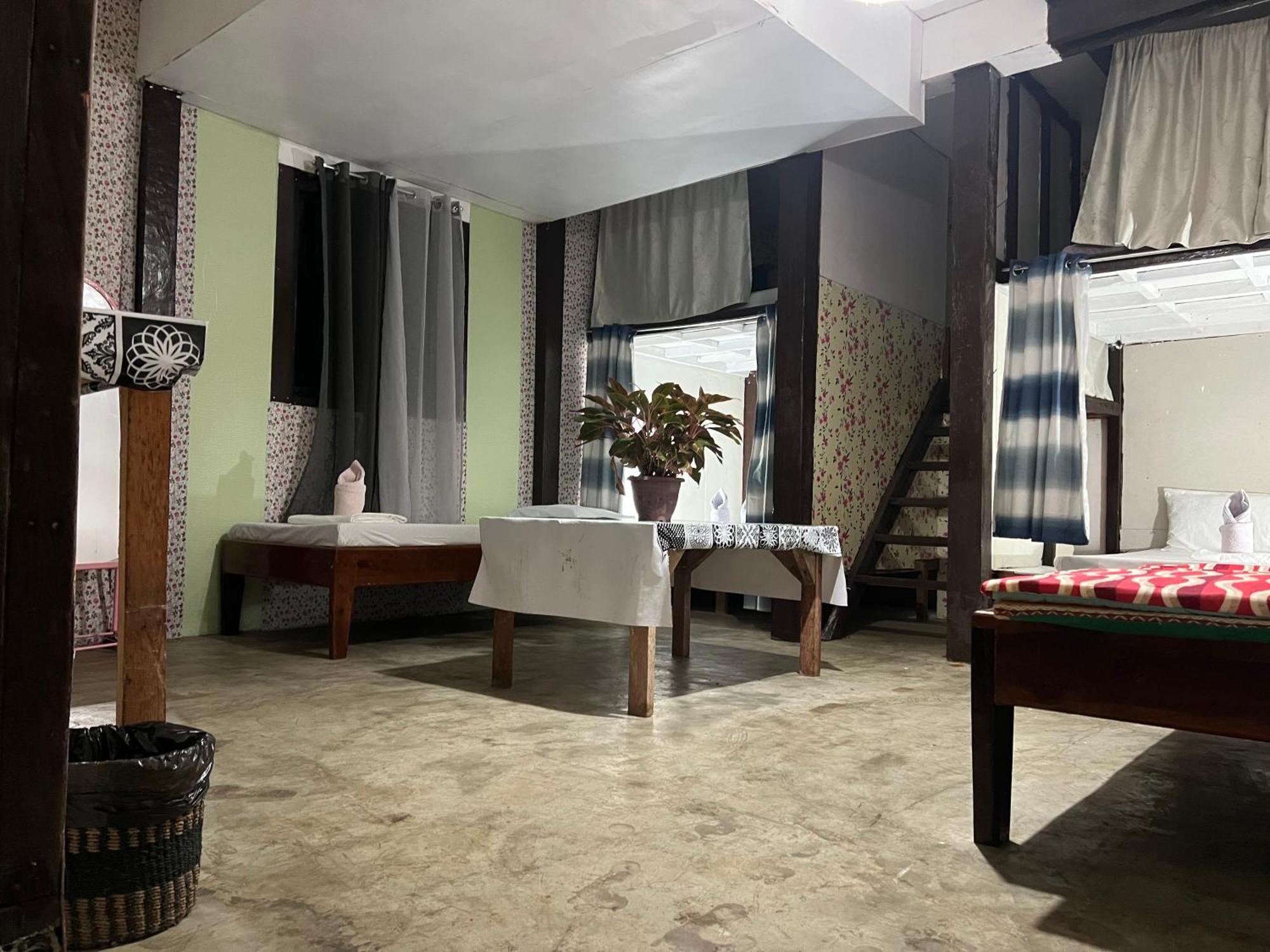 Wave Retreat Hostel เจเนอรัลลูนา ห้อง รูปภาพ